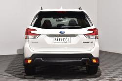 2020 Subaru Forester 2.5i
