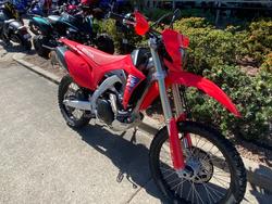 2025 Honda CRF450RL Red