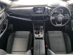 2025 Nissan X-TRAIL ST
