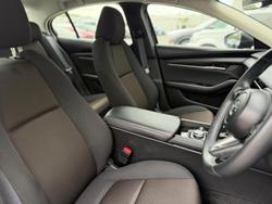2023 Mazda 3 G20 Pure