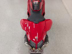 2009 DUCATI 1198 S Red
