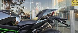 2024 Kawasaki Ninja H2 (ZX1002J) Ninja H2 Grey