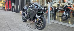 2024 Kawasaki Ninja H2 (ZX1002J) Ninja H2 Grey