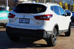 2017 Nissan QASHQAI ST-L