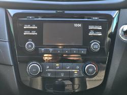 2017 Nissan X-TRAIL ST