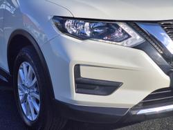 2017 Nissan X-TRAIL ST