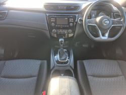 2017 Nissan X-TRAIL ST