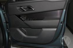 2025 Land Rover Range Rover Velar P250 Dynamic SE