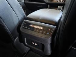 2024 Nissan Pathfinder Ti