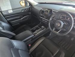 2024 Nissan Pathfinder Ti