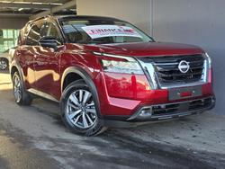 2024 Nissan Pathfinder Ti