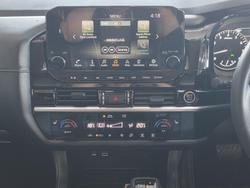 2024 Nissan Pathfinder Ti