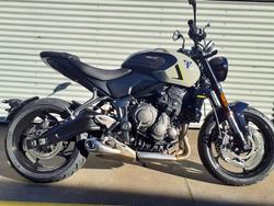 Triumph Trident 660