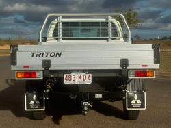 2023 Mitsubishi Triton GLX