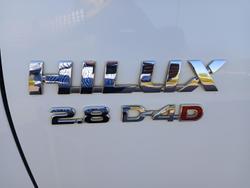 2022 Toyota Hilux SR