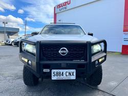 2021 Nissan Navara SL