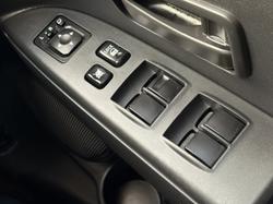 2023 Mitsubishi ASX ES