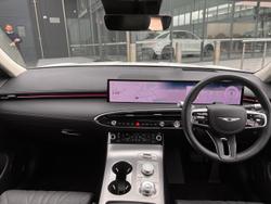 2025 Genesis GV70 3.5T SIGNATURE
