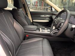 2025 Genesis GV70 3.5T SIGNATURE