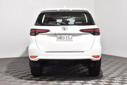 2022 Toyota Fortuner GX
