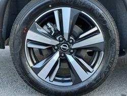2025 Nissan X-TRAIL TI E-POWER
