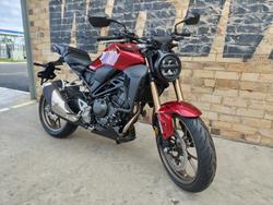 2024 HONDA CB300R (CB300RA) ROAD RED