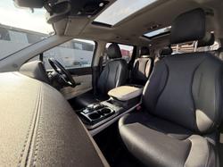 2022 Kia Carnival Platinum