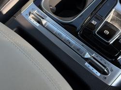 2022 Kia Carnival Platinum