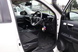 2019 Toyota Hilux SR