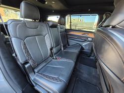 2022 Jeep Grand Cherokee Summit Reserve