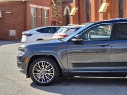 2022 Jeep Grand Cherokee Summit Reserve
