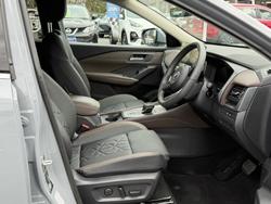 2025 Nissan QASHQAI TI