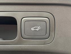 2025 MG MGS5 EV Essence 49