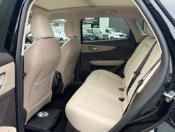 2025 MG MGS5 EV Essence 49