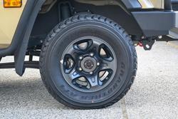 2024 Toyota Landcruiser GXL
