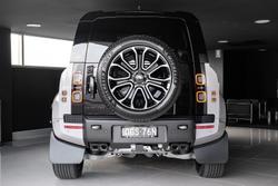 2026 Land Rover Defender 110 P635 OCTA