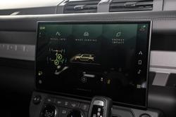 2026 Land Rover Defender 110 P635 OCTA