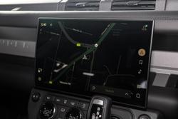 2026 Land Rover Defender 110 P635 OCTA