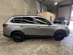 2019 Mitsubishi Outlander Black Edition