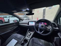 2021 Volkswagen Golf 110TSI R-Line