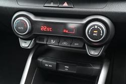 2022 Kia Stonic GT-Line YB MY23 Clear White