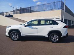 2024 Toyota RAV4 GX