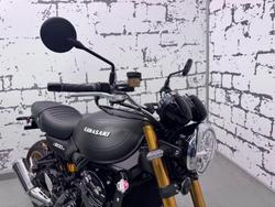 2025 Kawasaki Z900RS SE Z Black