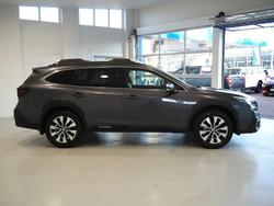 2023 Subaru Outback AWD Touring XT