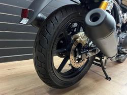 2026 Royal Enfield INTERCEPTOR 650 E5 CLASSIC Black