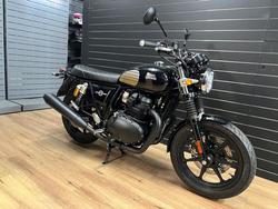 2026 Royal Enfield INTERCEPTOR 650 E5 CLASSIC Black