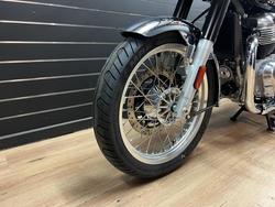 2026 Royal Enfield CLASSIC 650 Black