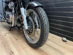 2026 Royal Enfield CLASSIC 650 Black