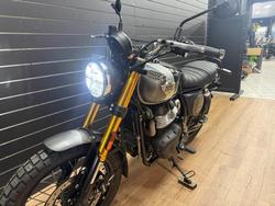 2026 Royal Enfield BEAR 650 Black