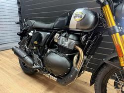 2026 Royal Enfield BEAR 650 Black